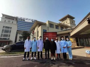 今天，四院一名“戰(zhàn)士”出征湖北